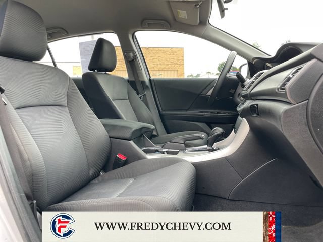 Used 2015 Honda Accord LX image 33