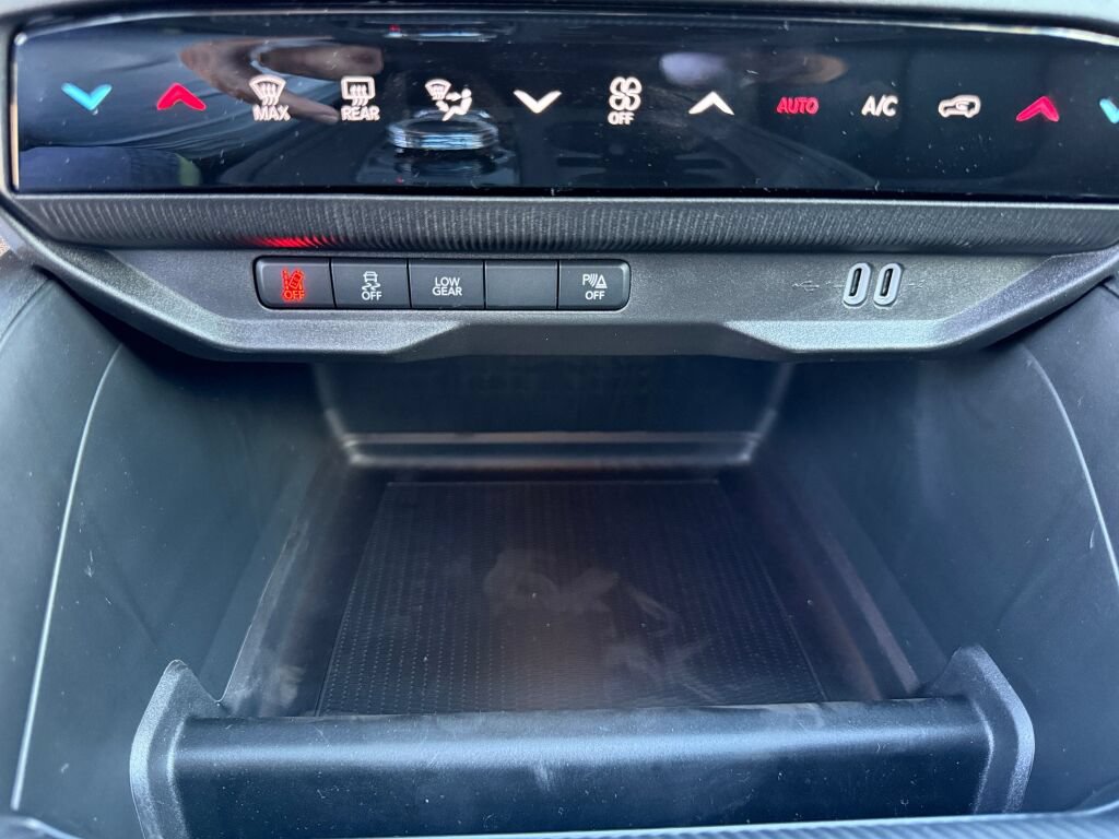 New 2026 Jeep Cherokee Limited AWD/4WD image 27