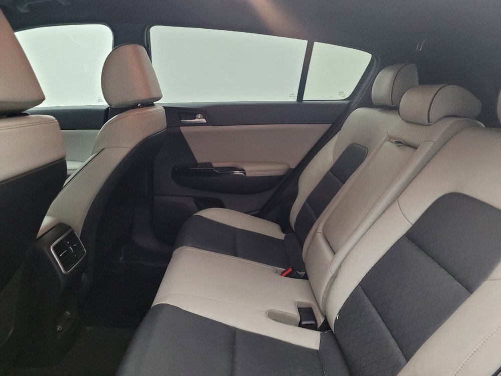 Used 2018 Kia Sportage EX w/ EX Sport Appearance Package image 18