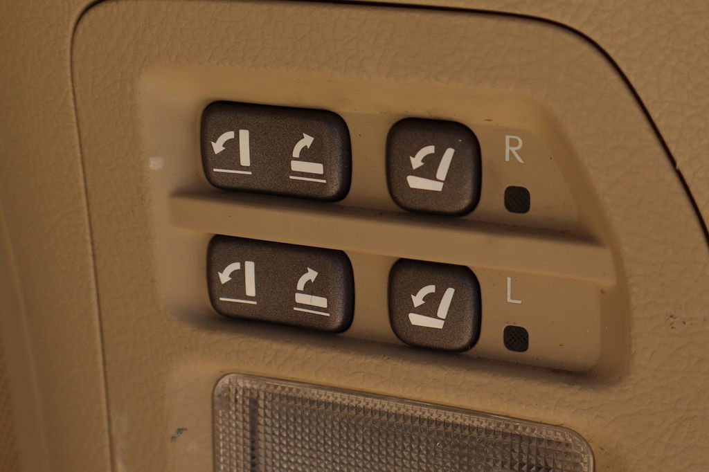 Used 2008 Lexus LX 570 570 image 9