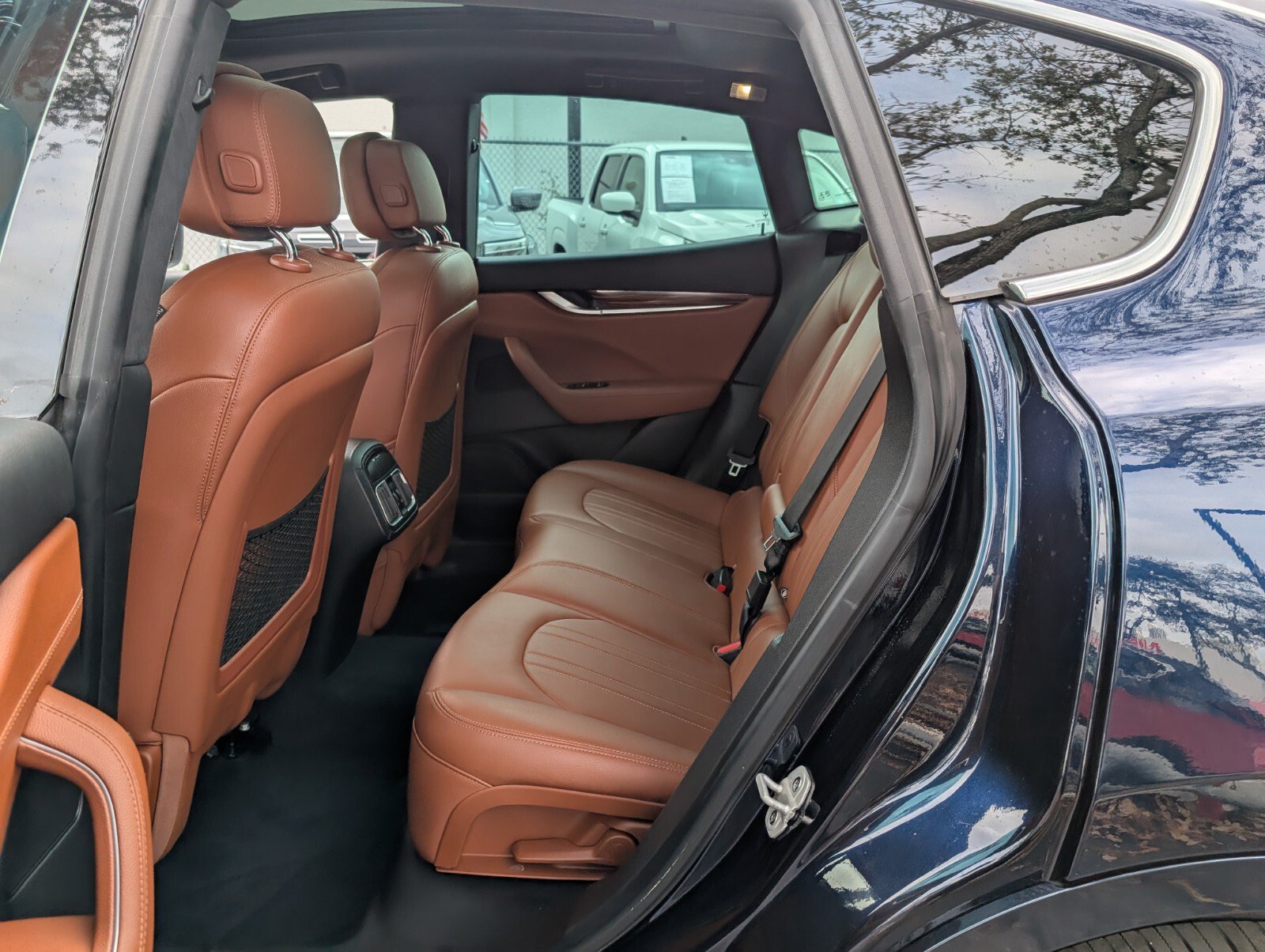 Used 2022 Maserati Levante GT AWD/4WD image 12