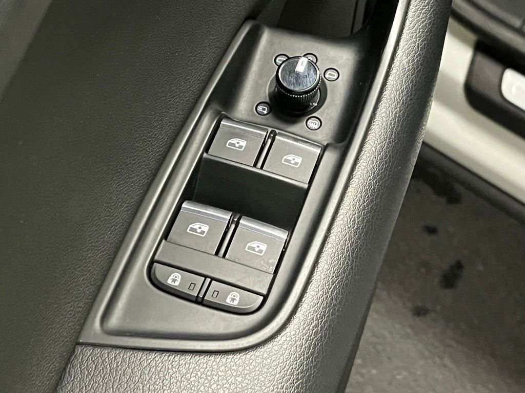 Used 2019 Audi Q8 Premium w/ Convenience Package image 14