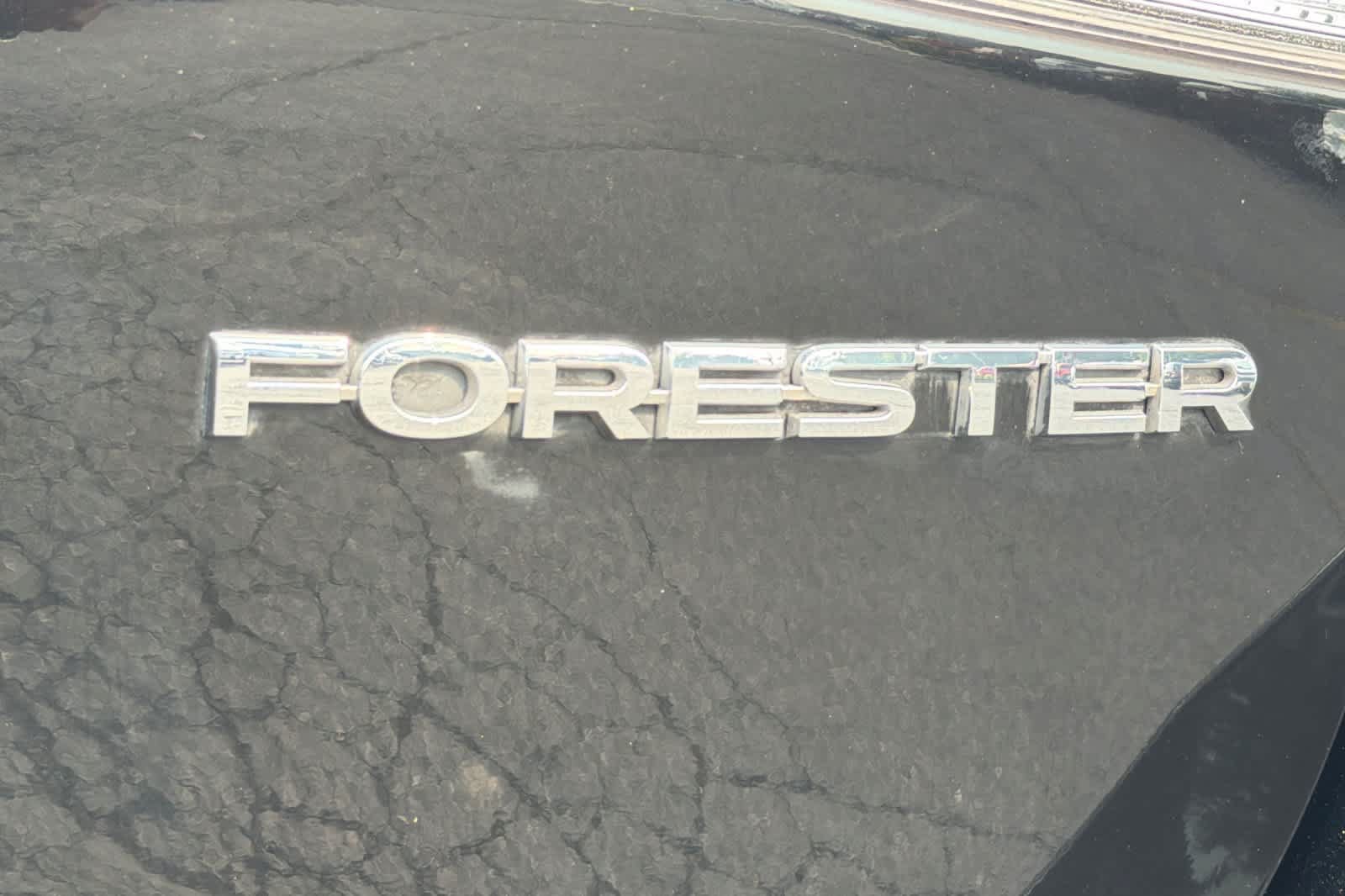 Used 2020 Subaru Forester Premium AWD/4WD image 12