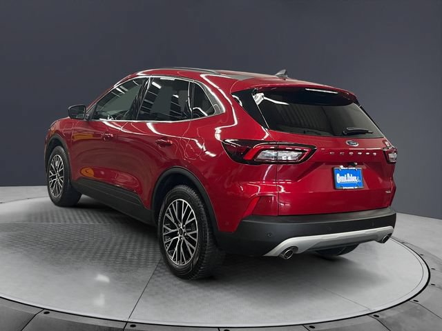 Used 2023 Ford Escape SE w/ PHEV Premium Package FWD image 3