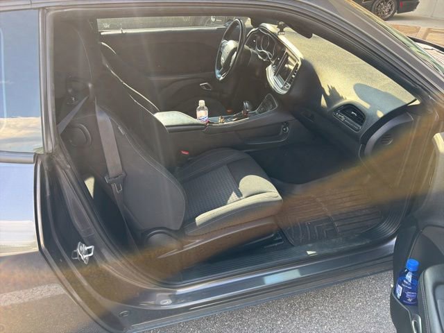 Used 2020 Dodge Challenger SXT RWD image 8