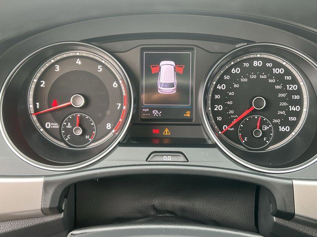 Used 2021 Volkswagen Atlas SE w/ Panoramic Sunroof Package image 12