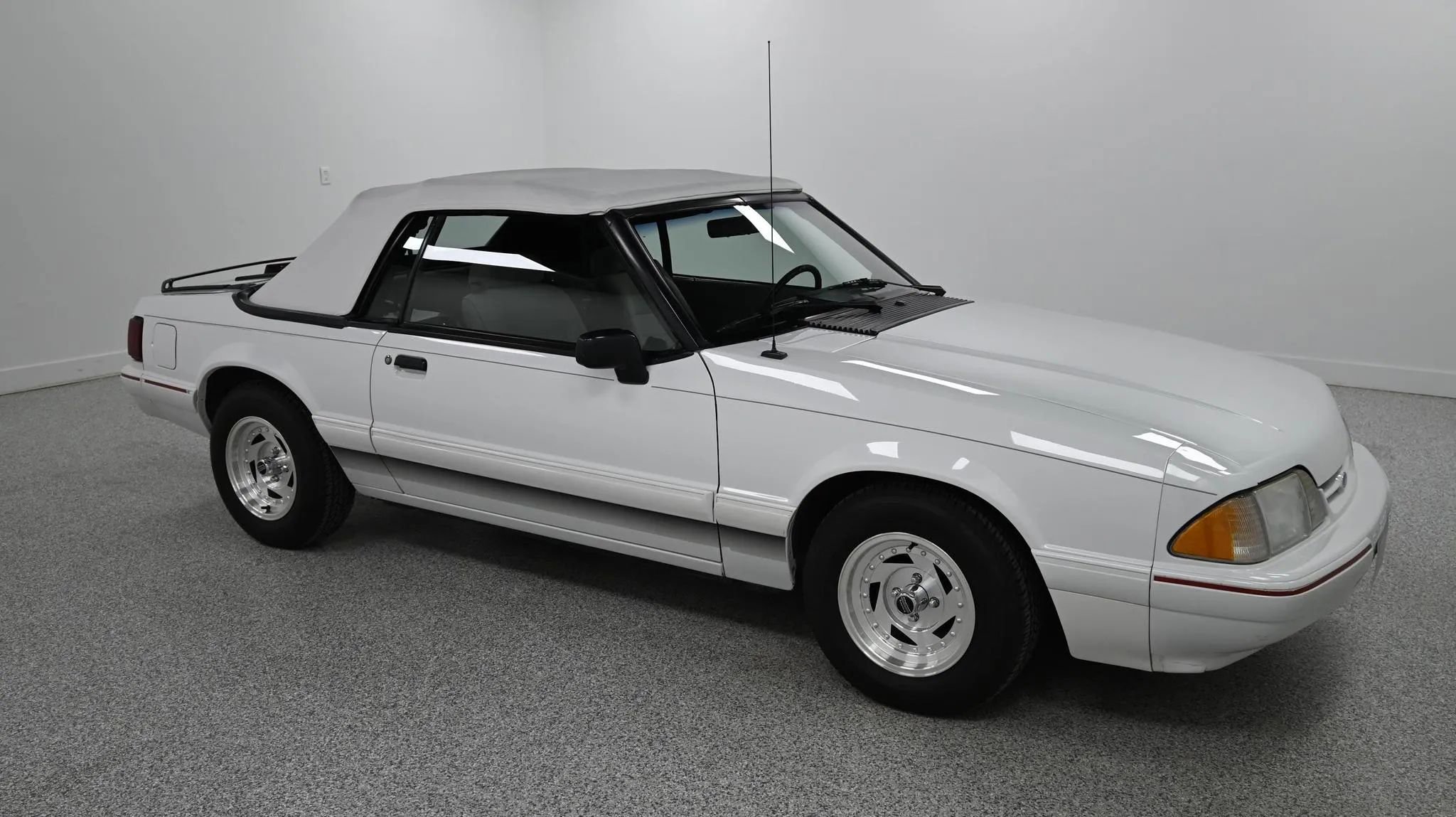 Used 1992 Ford Mustang LX image 7