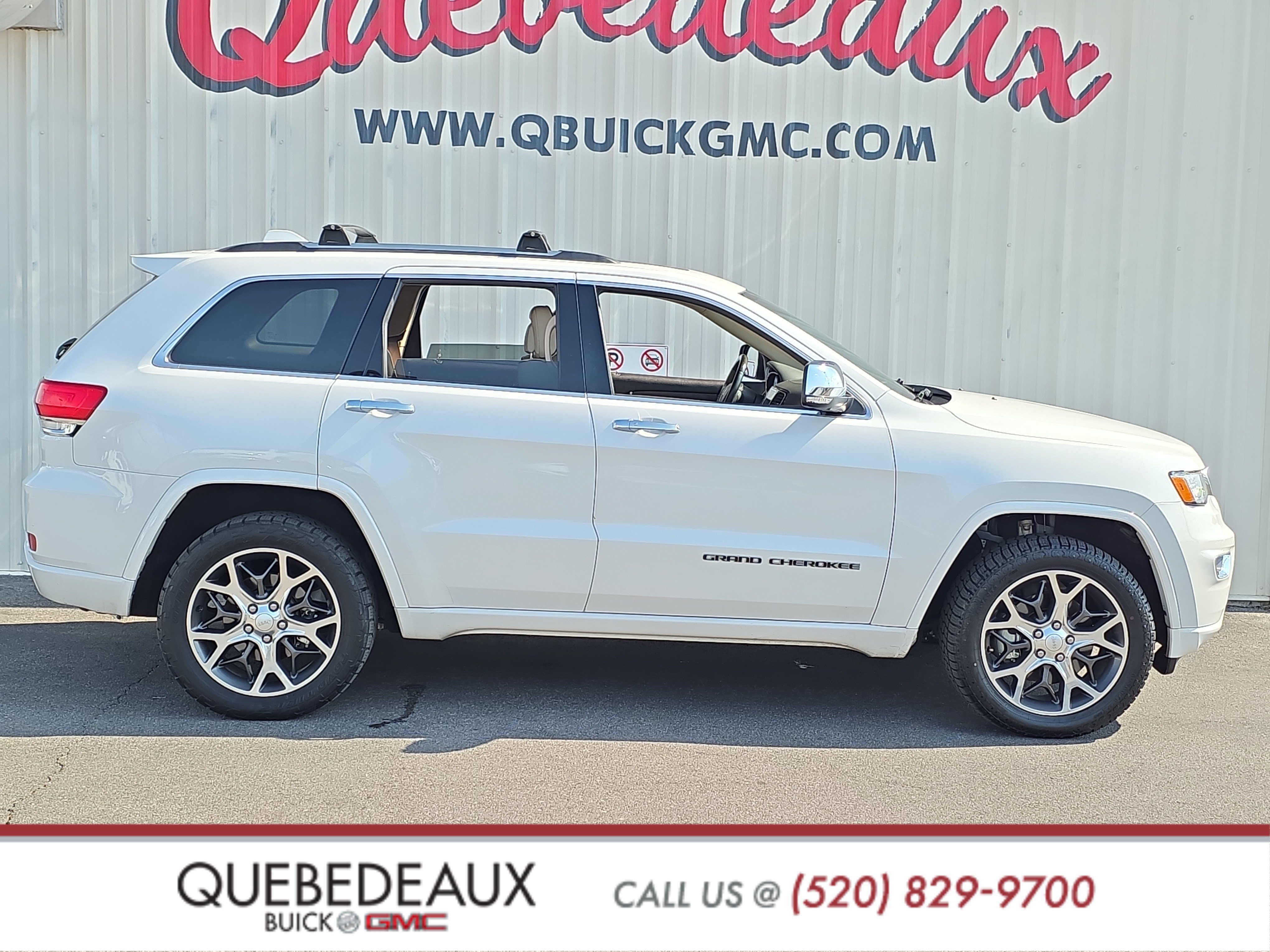 Used 2020 Jeep Grand Cherokee Overland AWD/4WD image 8
