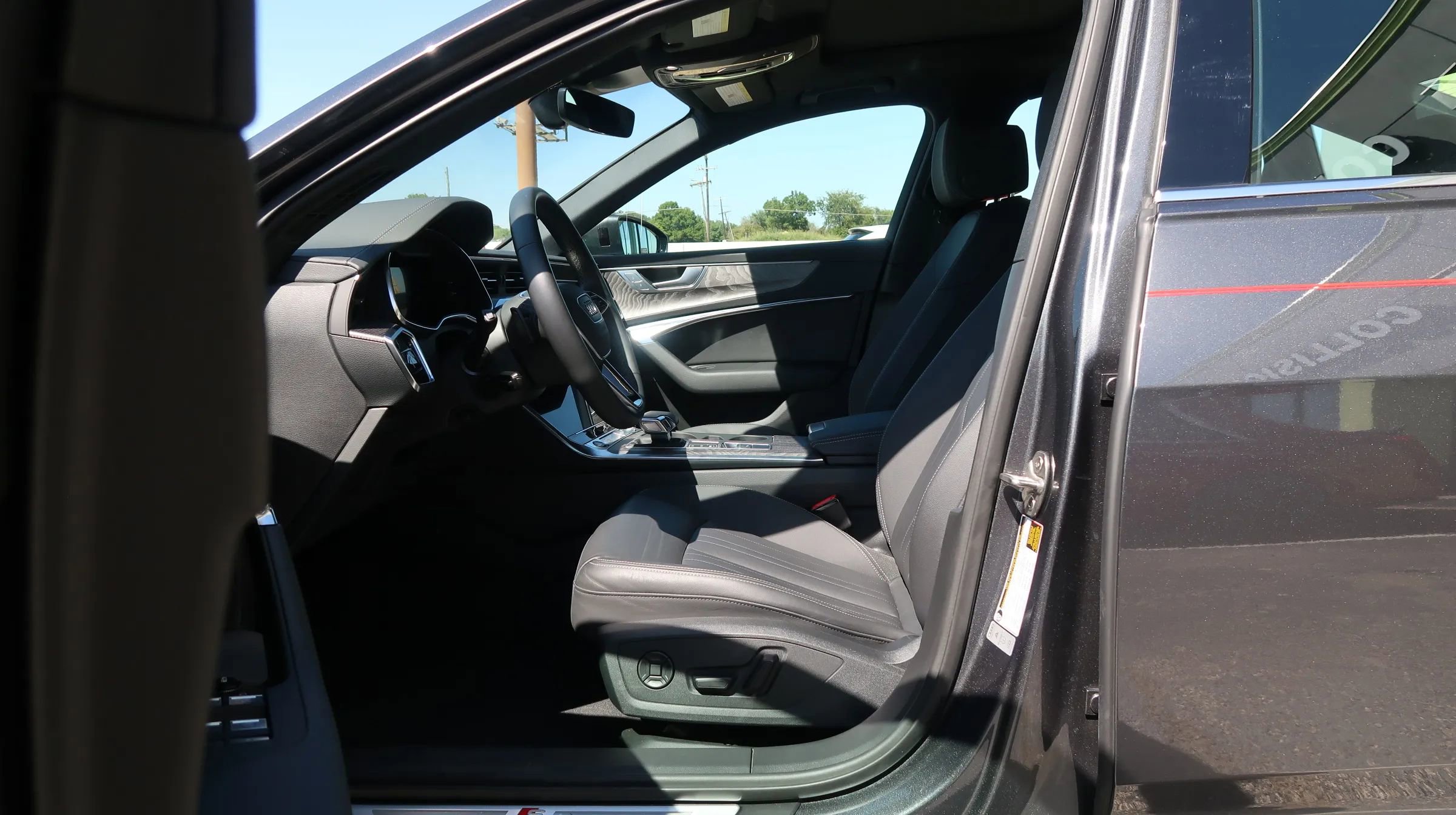 Used 2024 Audi A6 3.0T Premium image 15