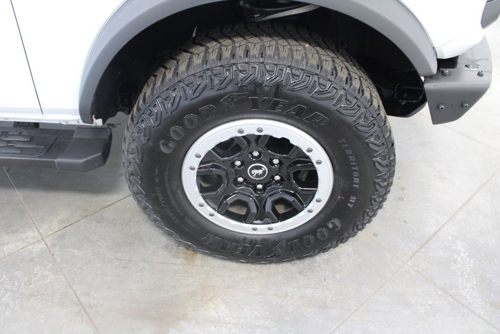 Used 2024 Ford Bronco Badlands image 60