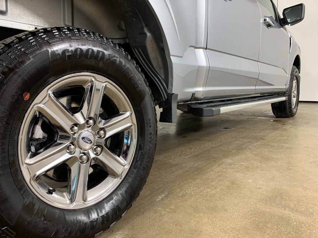 Used 2025 Ford F150 XLT w/ Equipment Group 301A Standard image 9