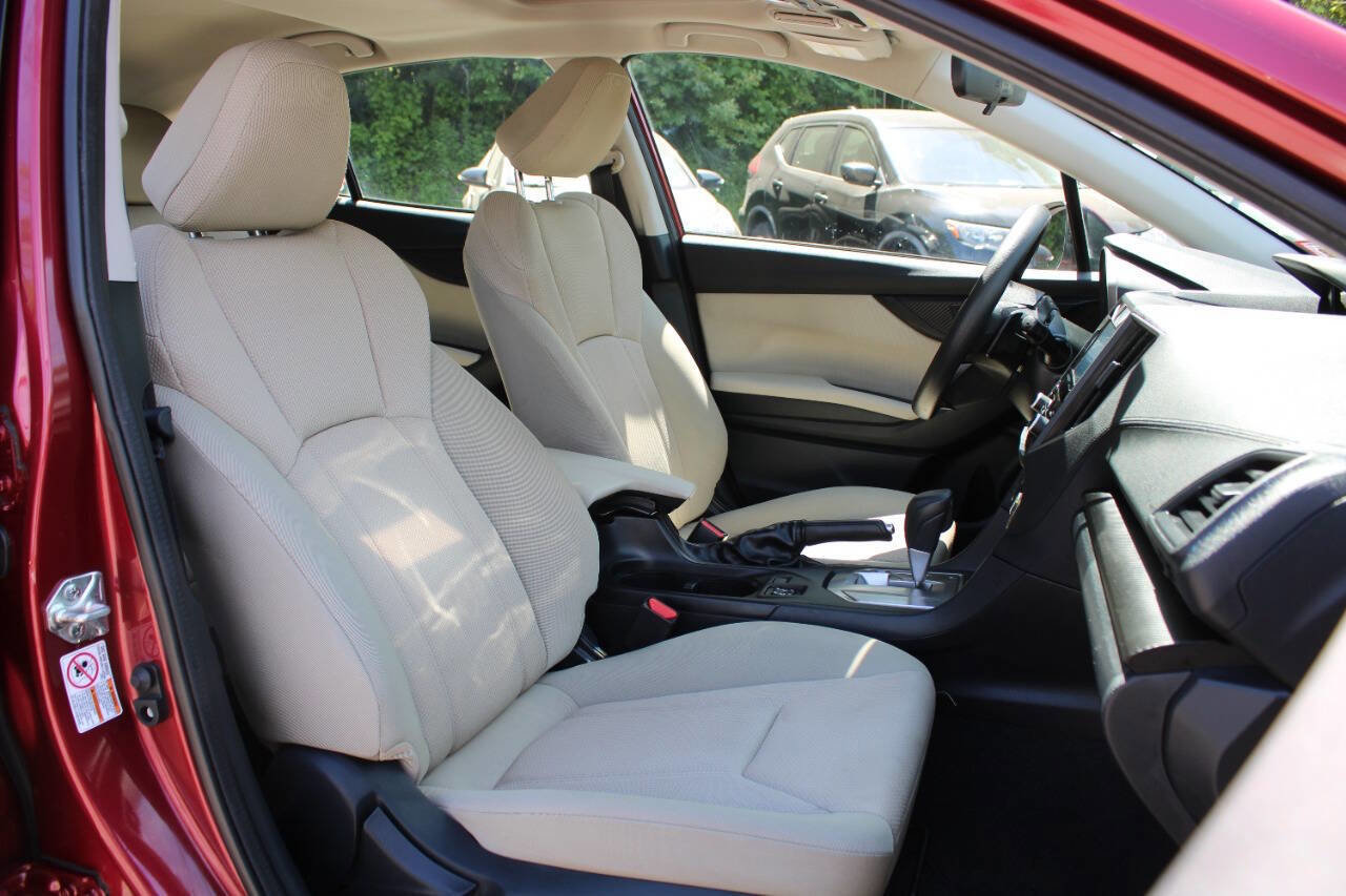 Used 2019 Subaru Impreza 2.0i Premium AWD/4WD image 31