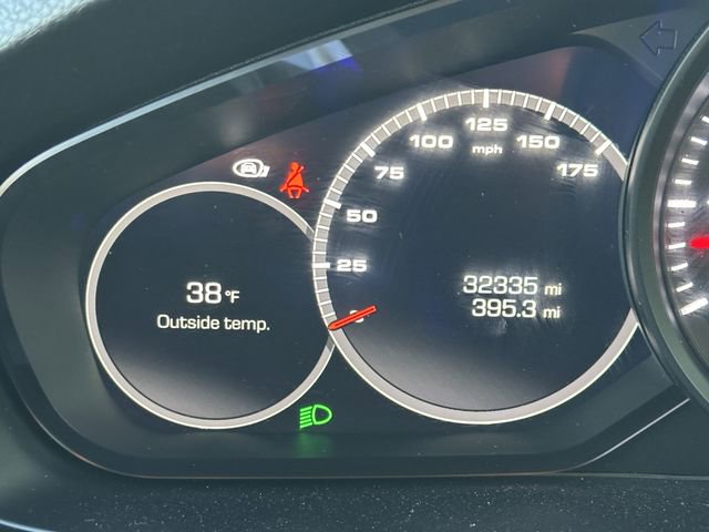 Used 2021 Porsche Cayenne Coupe image 20