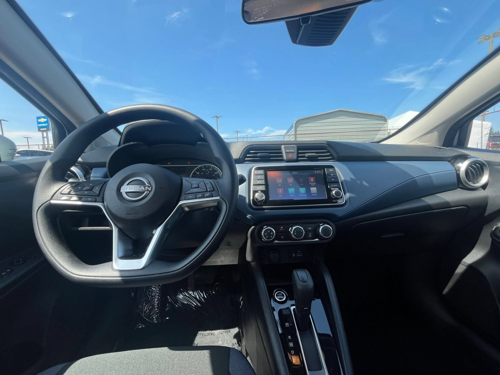Used 2025 Nissan Versa SV FWD image 28