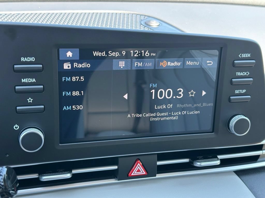 New 2026 Hyundai Elantra SEL Sport FWD image 20