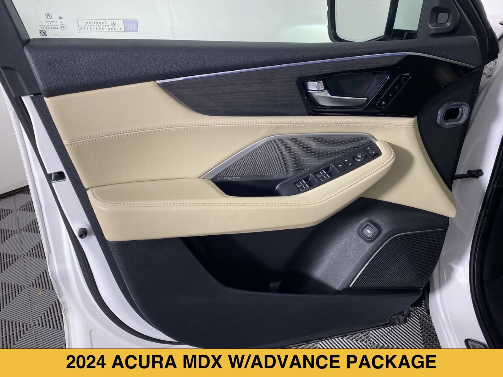 Used 2024 Acura MDX w/ Advance Package AWD/4WD image 13