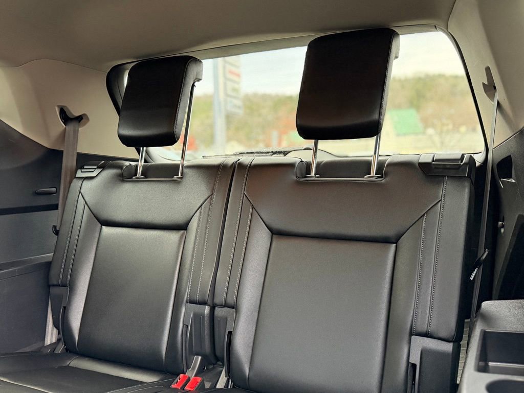 Used 2019 Volkswagen Atlas SEL R-Line image 8