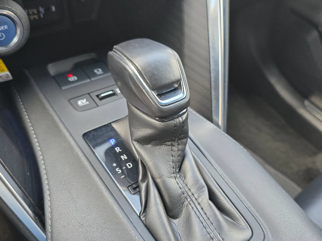Certified 2021 Toyota Venza XLE w/ Carpet Mat Package (TMS) AWD/4WD image 29