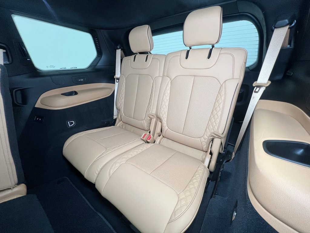 Used 2024 Jeep Grand Cherokee L Summit image 6