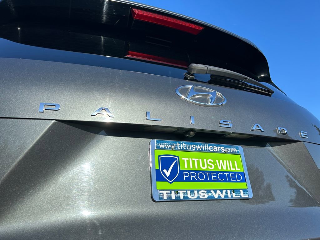 Used 2021 Hyundai Palisade Limited w/ Winter Package image 32