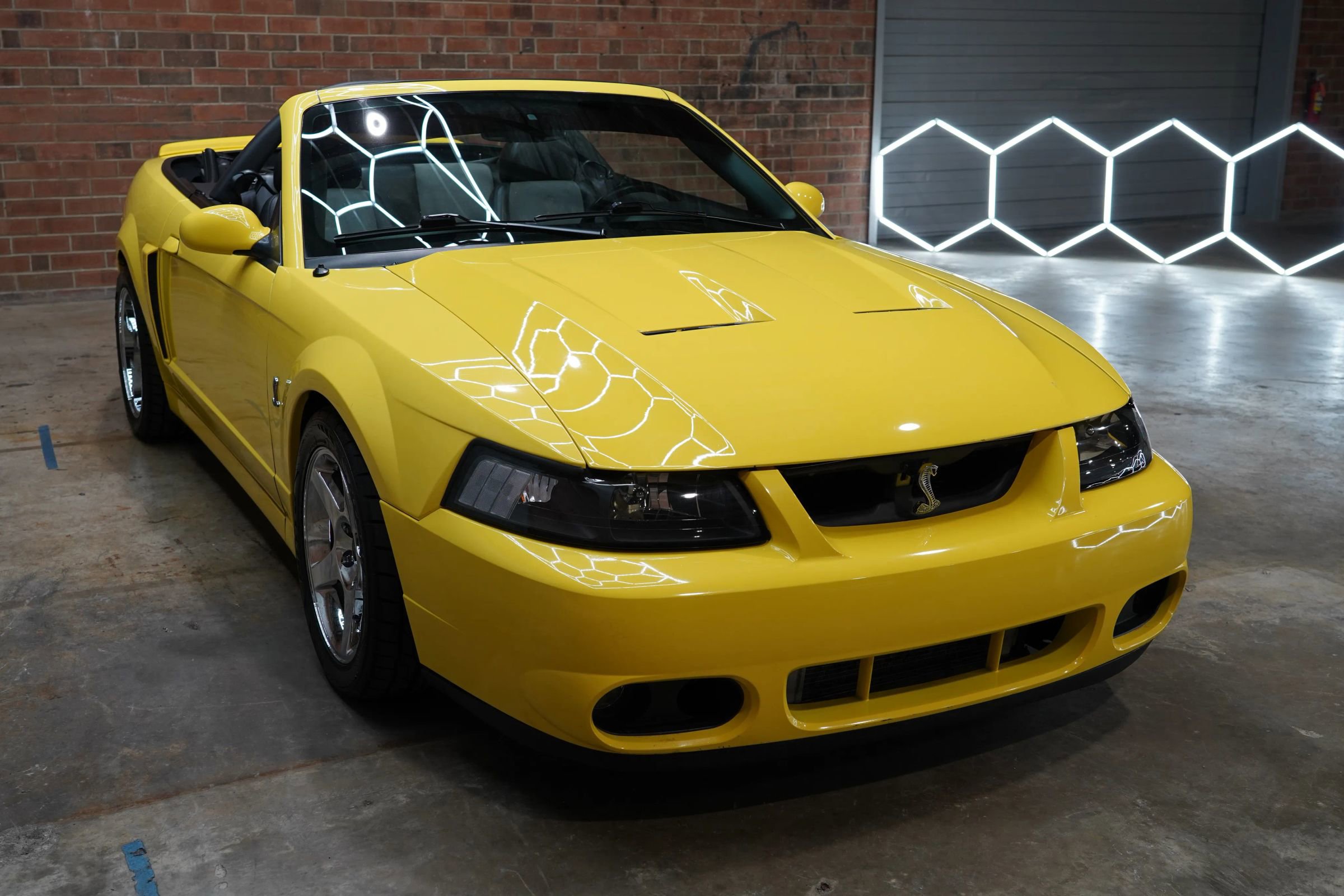 Used 2003 Ford Mustang Cobra image 5