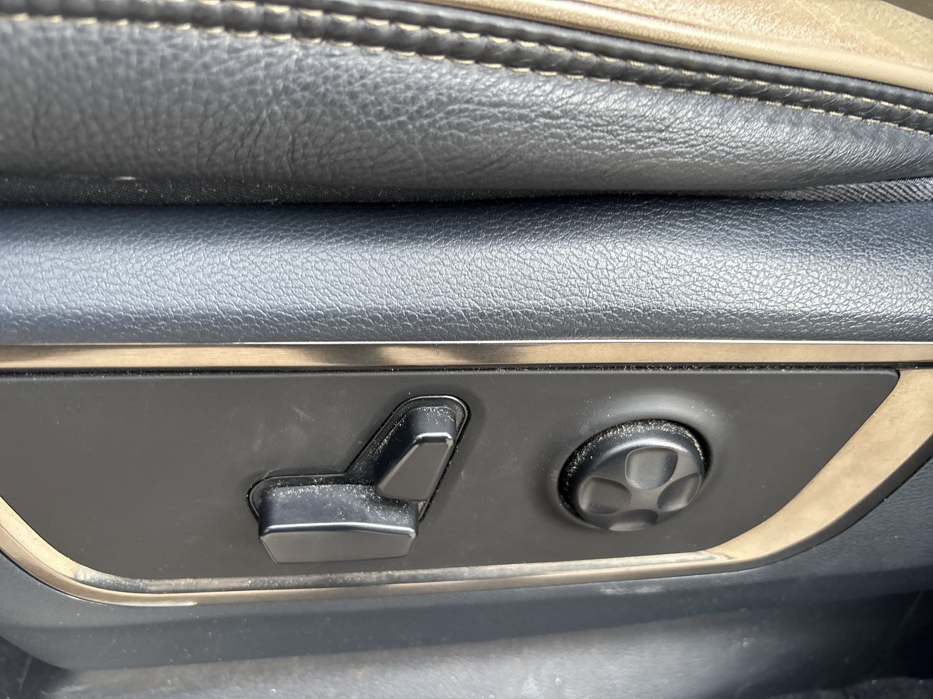 Used 2020 RAM 1500 Limited AWD/4WD image 14