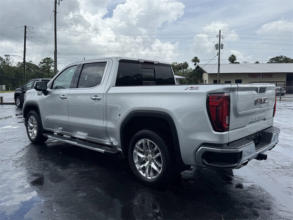 Used 2021 GMC Sierra 1500 SLT w/ SLT Premium Package image 9
