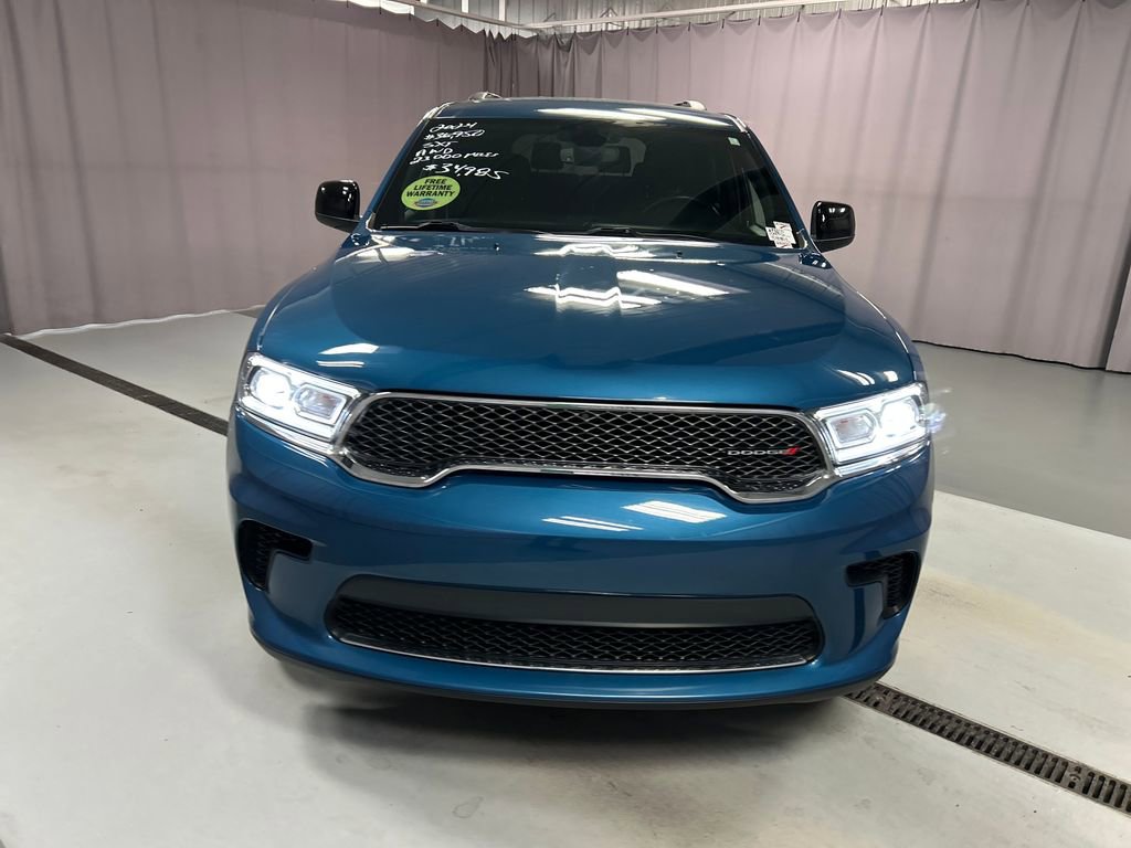 Used 2024 Dodge Durango SXT w/ Trailer Tow Group IV image 2