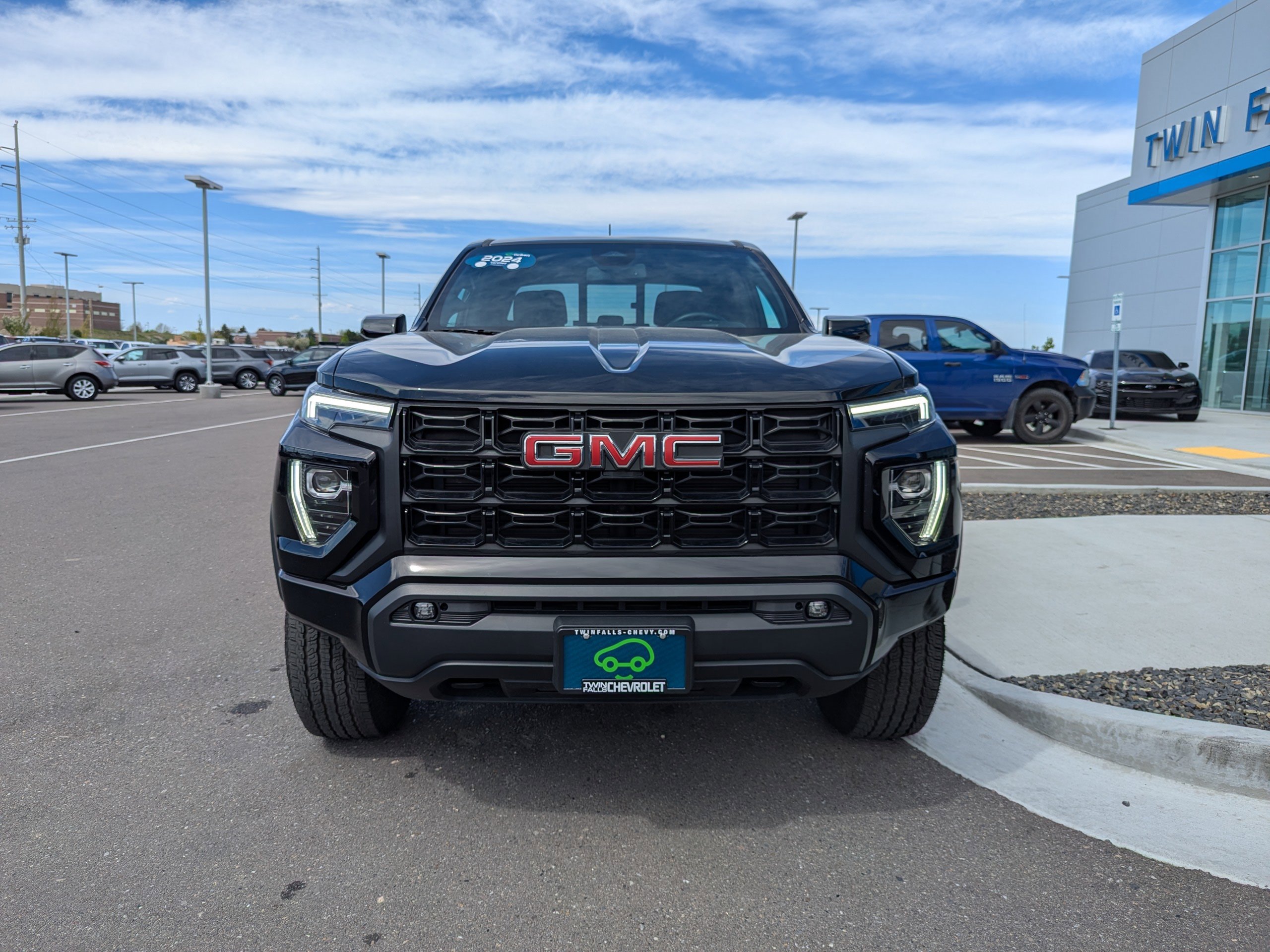 Certified 2024 GMC Canyon Elevation w/ Convenience Package AWD/4WD image 5