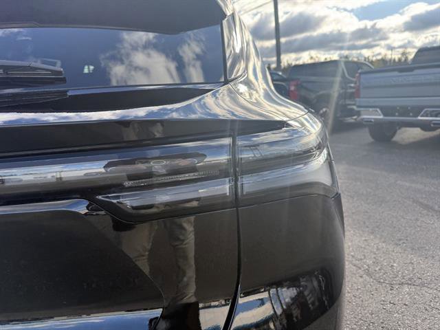 New 2026 Chevrolet Equinox EV LT w/ Convenience Package II image 22