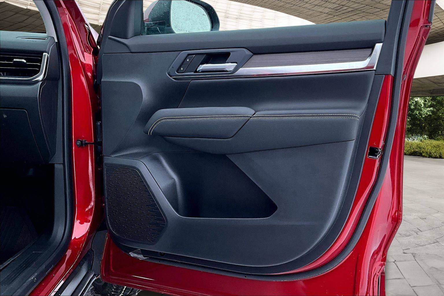 New 2026 GMC Terrain Denali AWD/4WD image 13