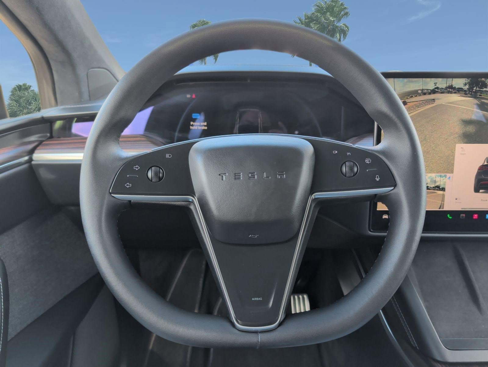 Used 2024 Tesla Model X image 13