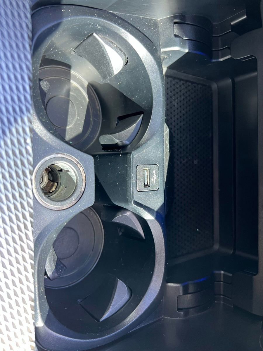 Used 2022 BMW M440i Convertible image 45