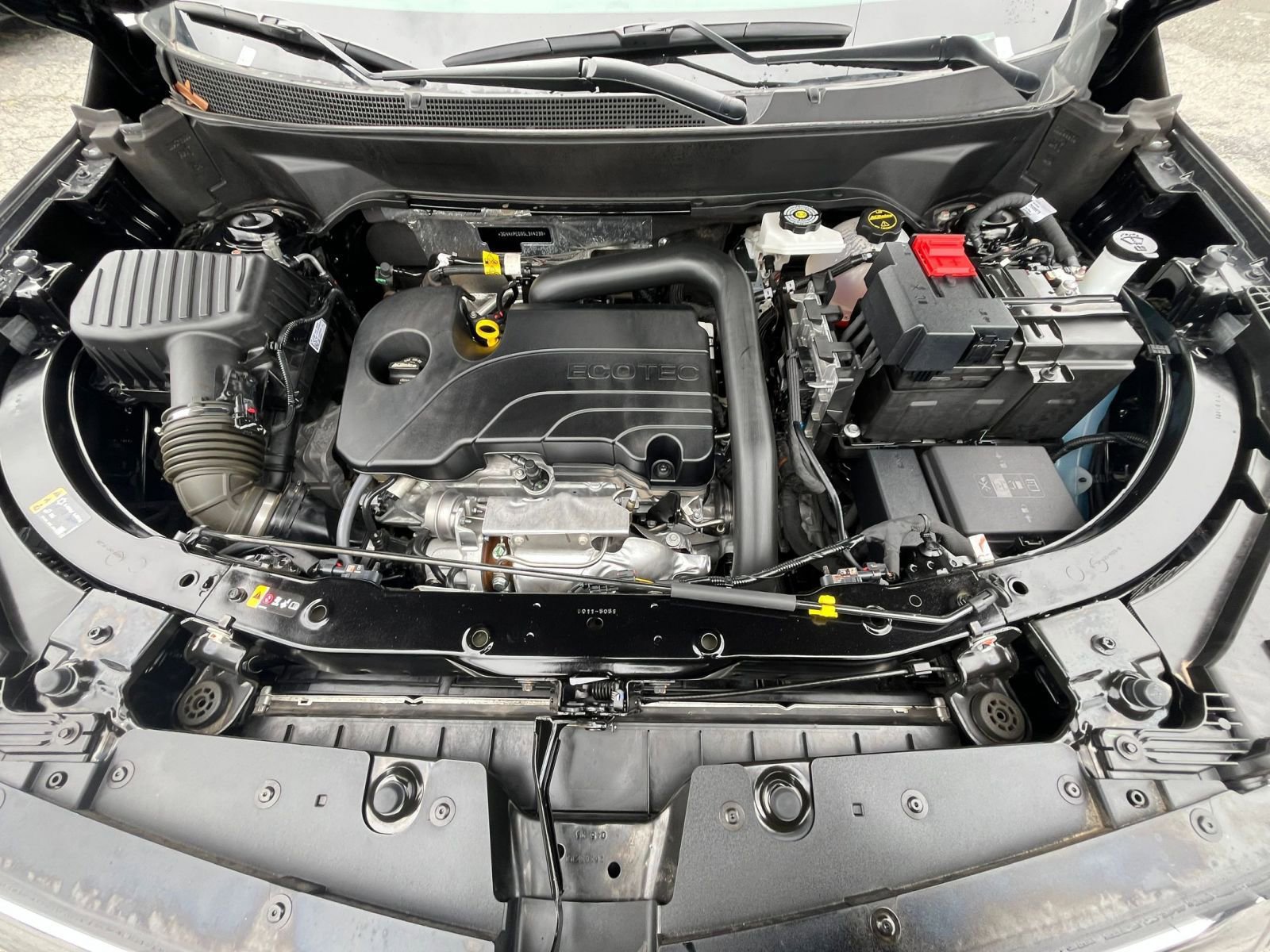 Used 2025 Chevrolet Equinox LT image 33