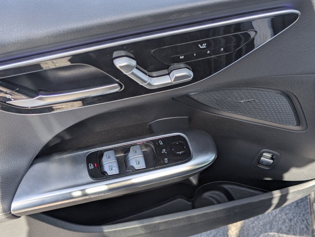 Used 2023 Mercedes-Benz C 300 Sedan image 24
