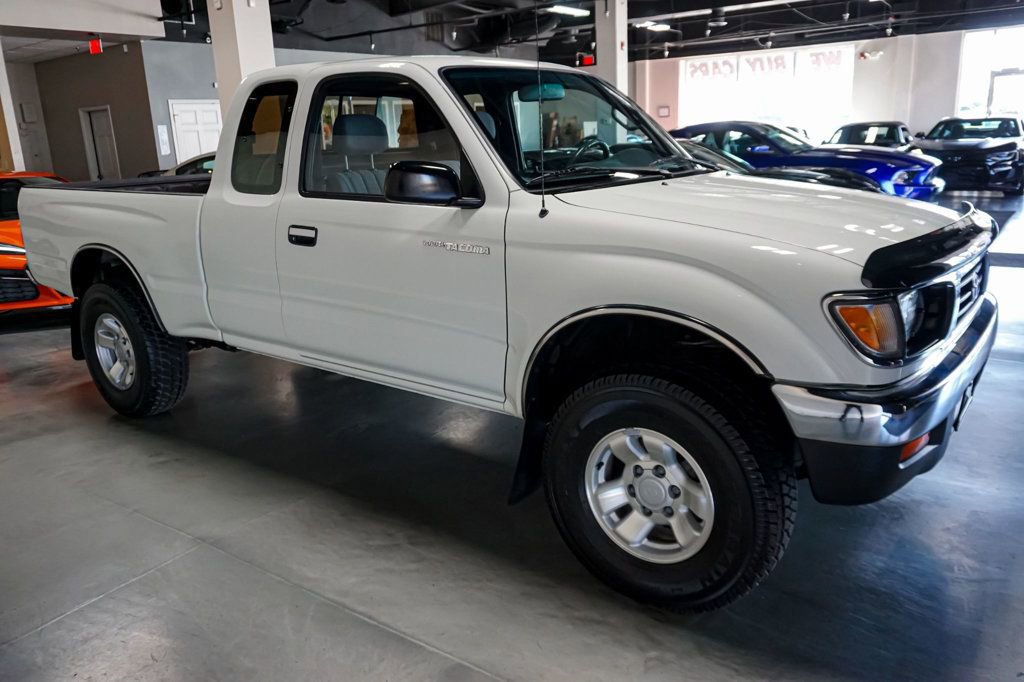 Used 1997 Toyota Tacoma 4x4 Xtracab V6 image 4
