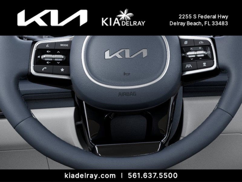 New 2025 Kia Carnival EX image 22