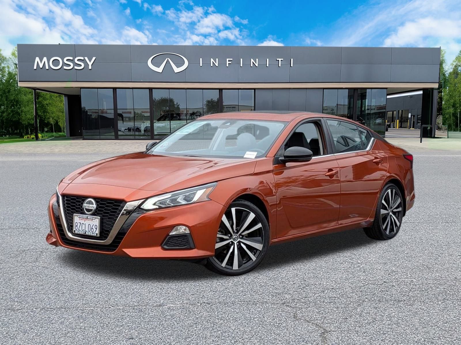 Used 2021 Nissan Altima 2.5 SR w/ SR Premium Package