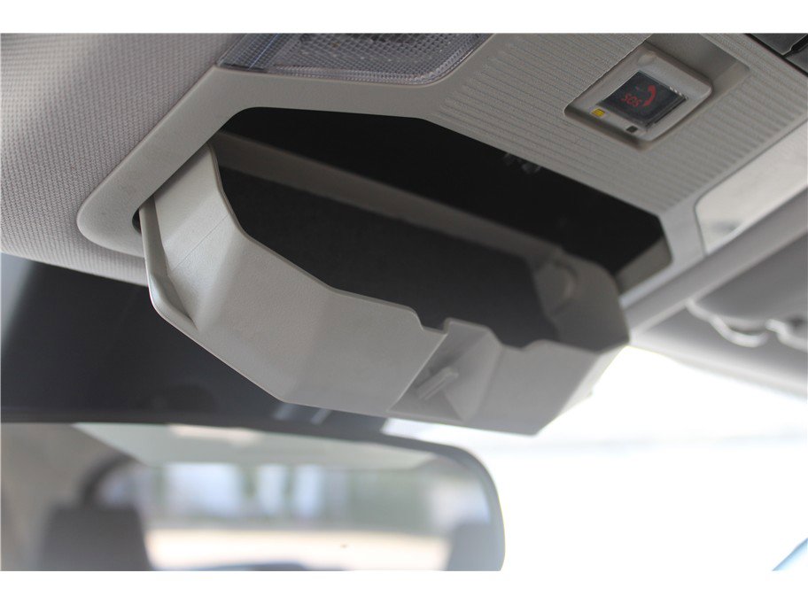 Used 2020 Toyota RAV4 LE w/ All Weather Liner Package image 31