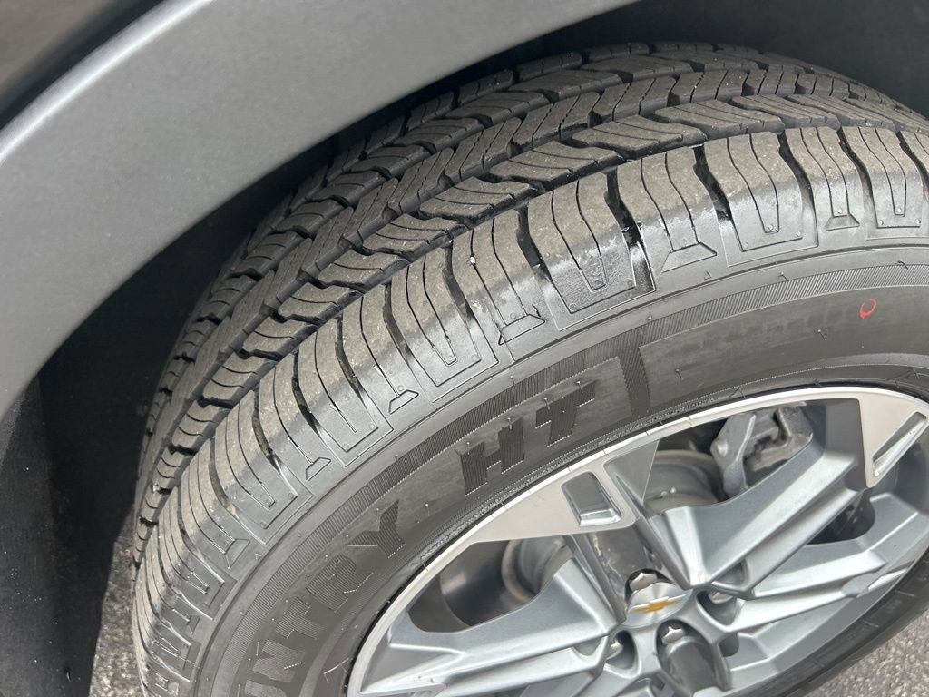 Used 2025 Chevrolet Blazer LT image 39