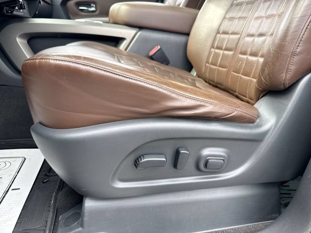 Used 2021 Nissan Titan Platinum Reserve w/ Moonroof Package AWD/4WD image 12