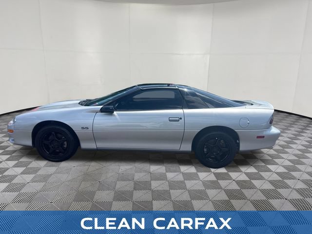 Used 1999 Chevrolet Camaro Z28 w/ SS Performance/Appearance Pkg RWD image 2