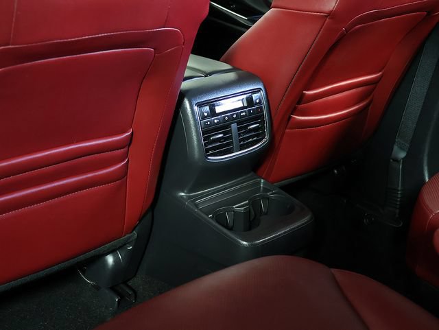 Used 2021 MAZDA CX-9 Carbon Edition AWD/4WD image 16