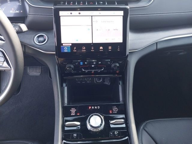 New 2025 Jeep Grand Cherokee Overland w/ Trailer Tow Package image 14