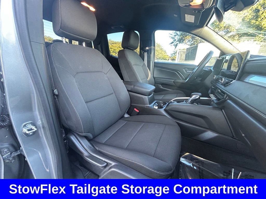 Used 2023 Chevrolet Colorado LT w/ LT Convenience Package II image 27