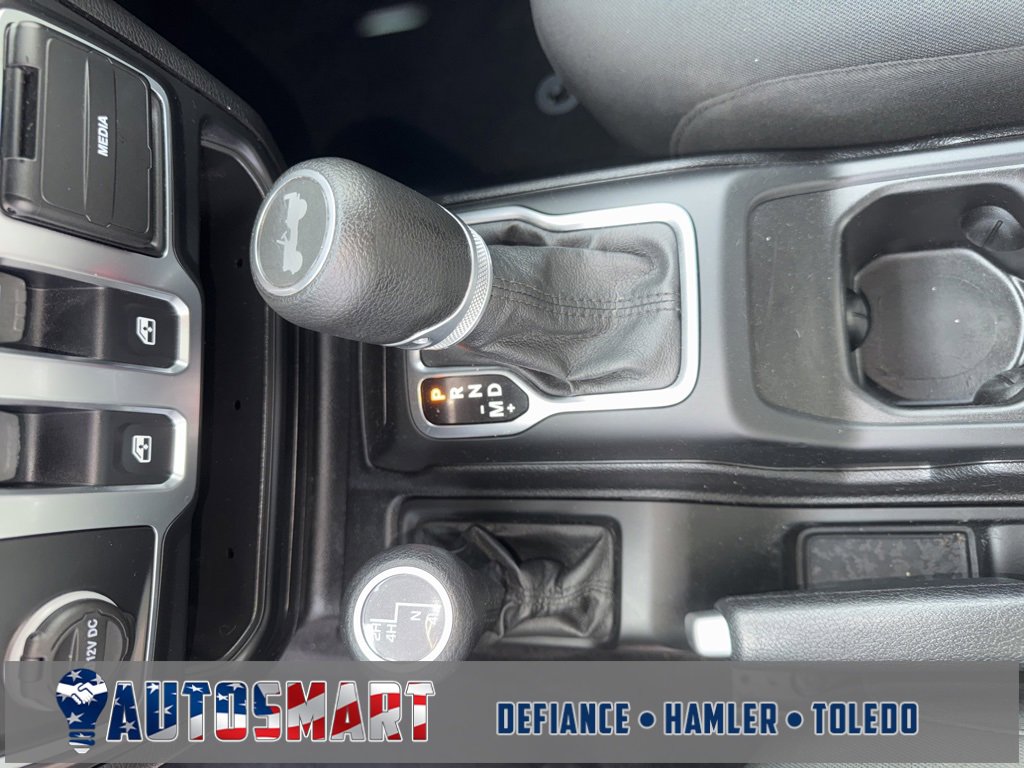 Used 2021 Jeep Wrangler Sport image 29