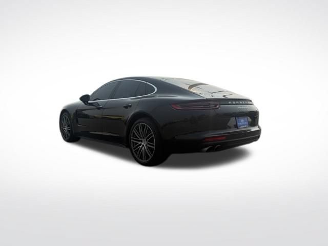 Used 2018 Porsche Panamera 4S AWD/4WD image 3