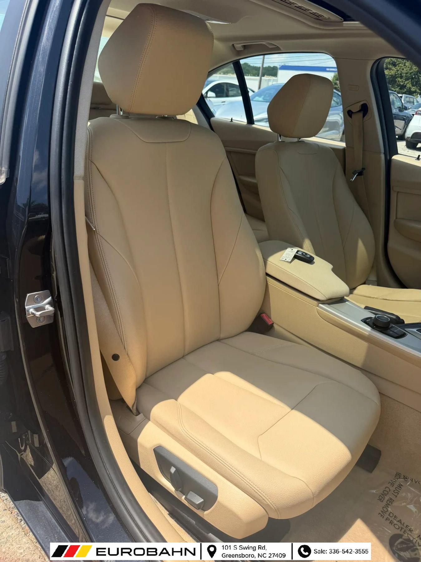 Used 2015 BMW 320i xDrive Sedan AWD/4WD image 21