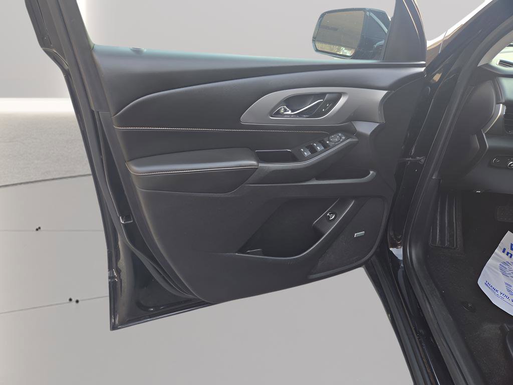 Used 2018 Chevrolet Traverse LT image 26