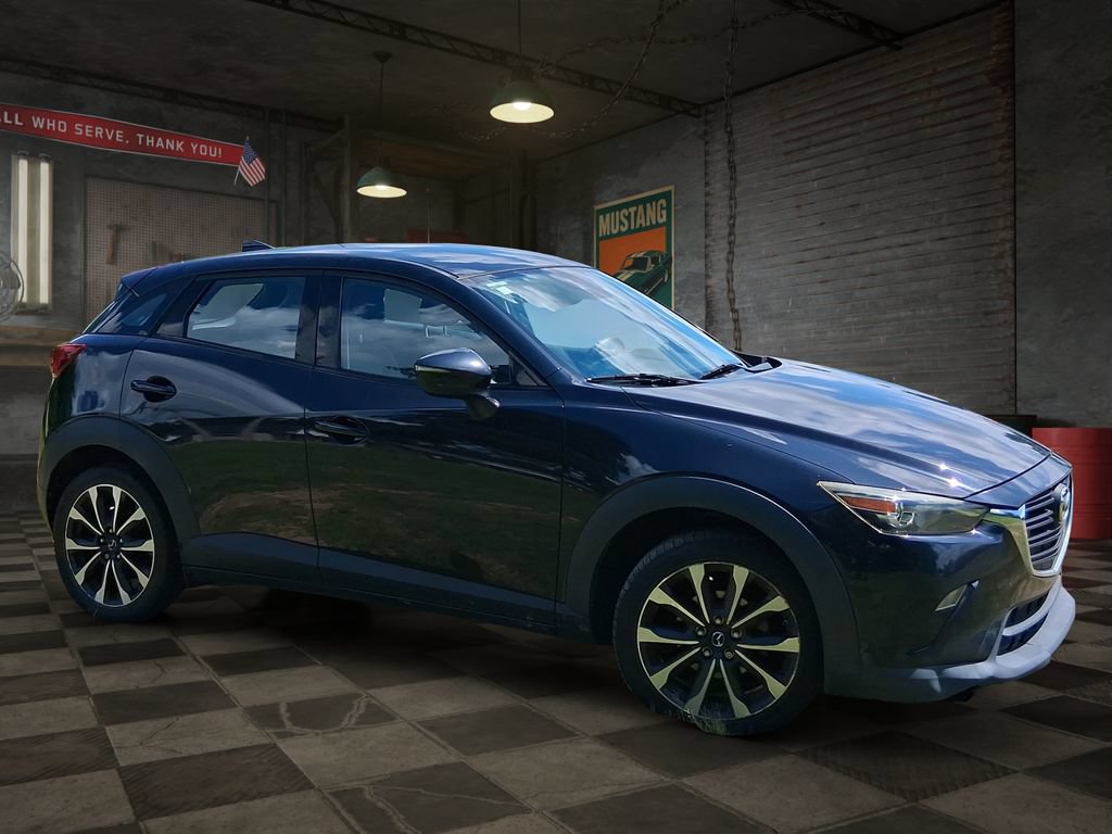 Used 2019 MAZDA CX-3 Touring FWD image 2